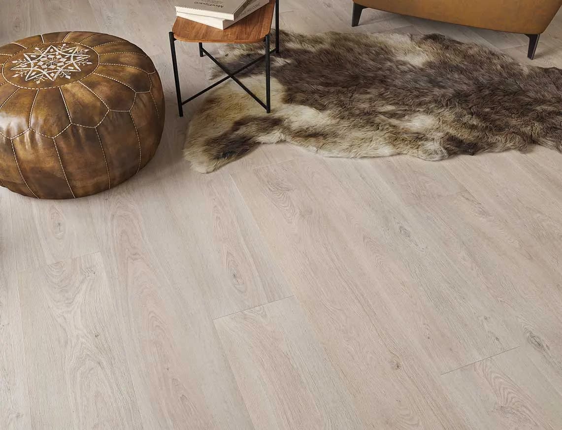 Hamilton Max 3mm Woodland Echo LVT in a room