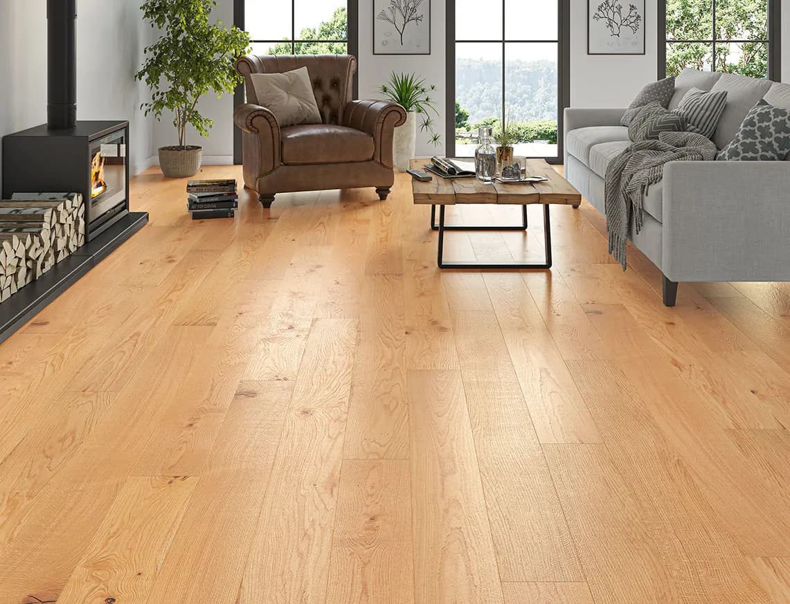 Hamsterley Engineered Oak laid in a room