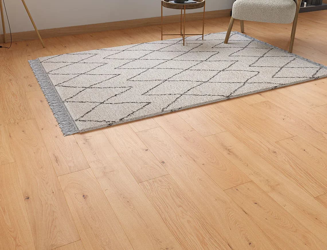 Heaton Engineered Oak in a room