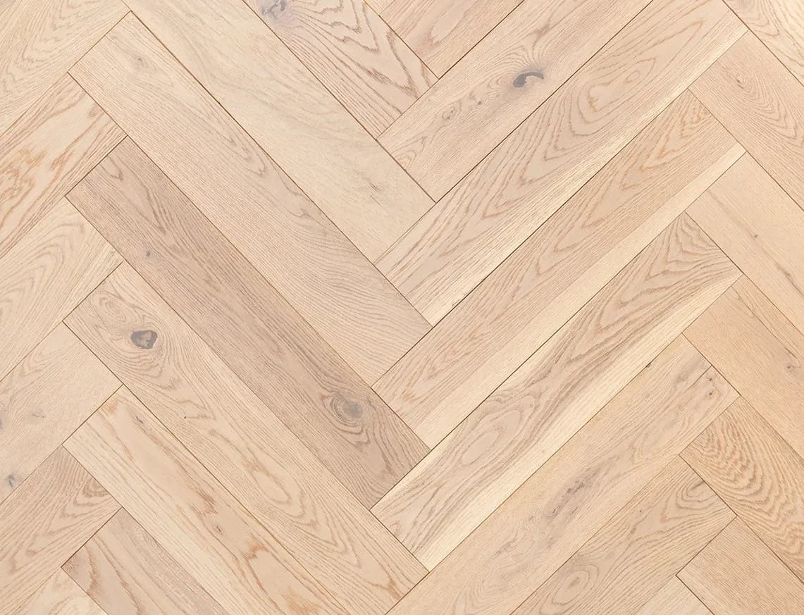 Salcey Engineered Herringbone Oak flooring