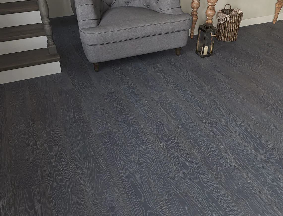 VarioClic 12mm Lecce Laminate in a room