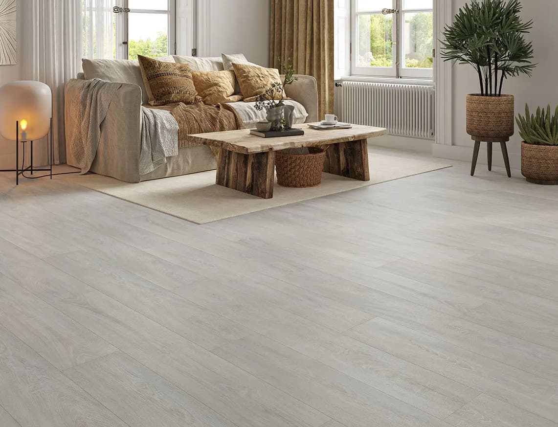 VarioClic 8mm Arkansas Laminate laid in a room
